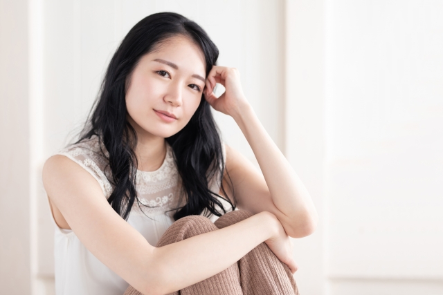 考えすぎが止まらない——「反芻思考」のループから抜ける方法(脳・栄養・脱中心化)