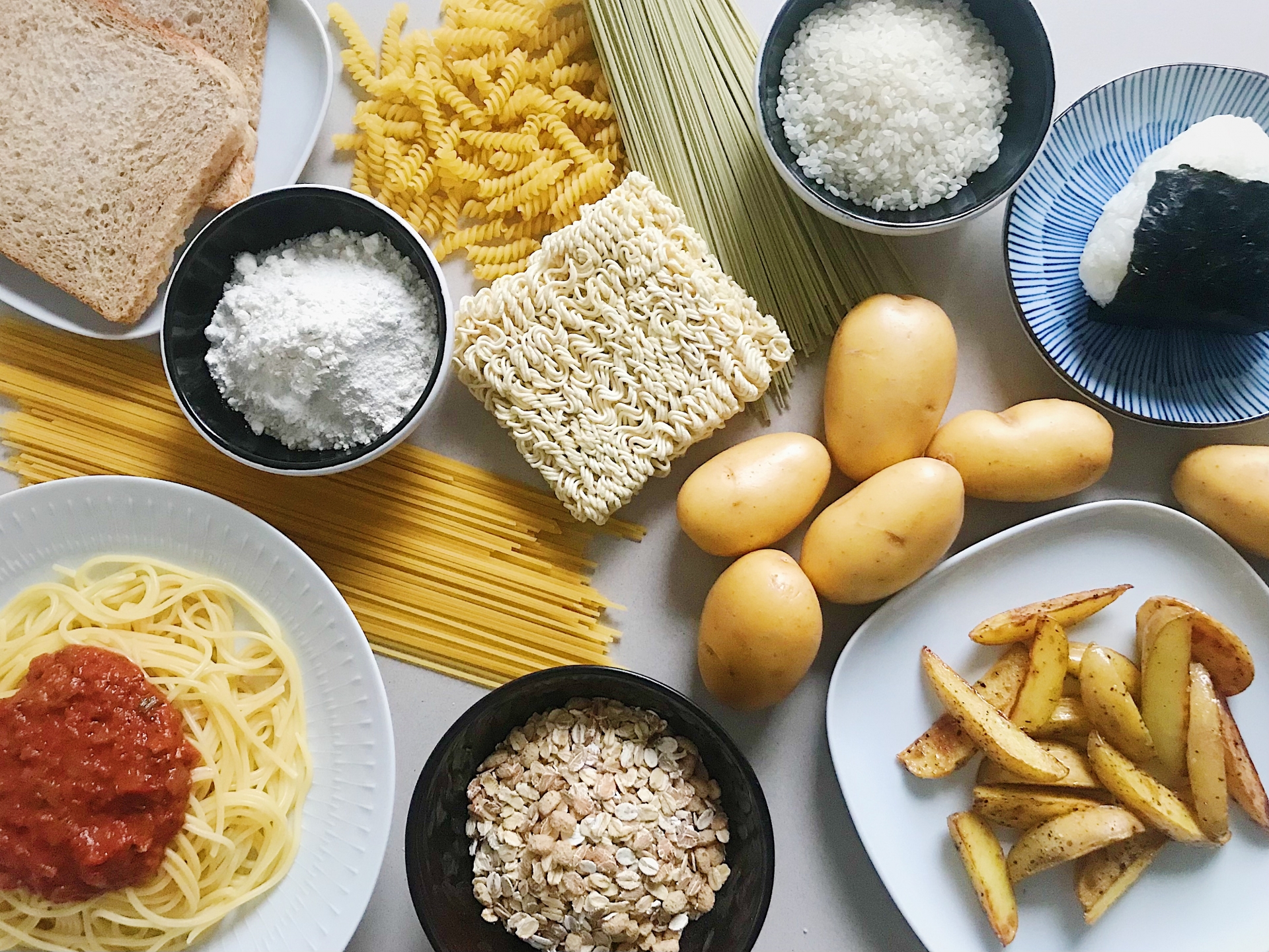 糖化(AGEs)とは何か。シワ・くすみ・慢性疲労の根本にある「体のコゲ」をビタミンCと亜鉛で防ぐ分子栄養学