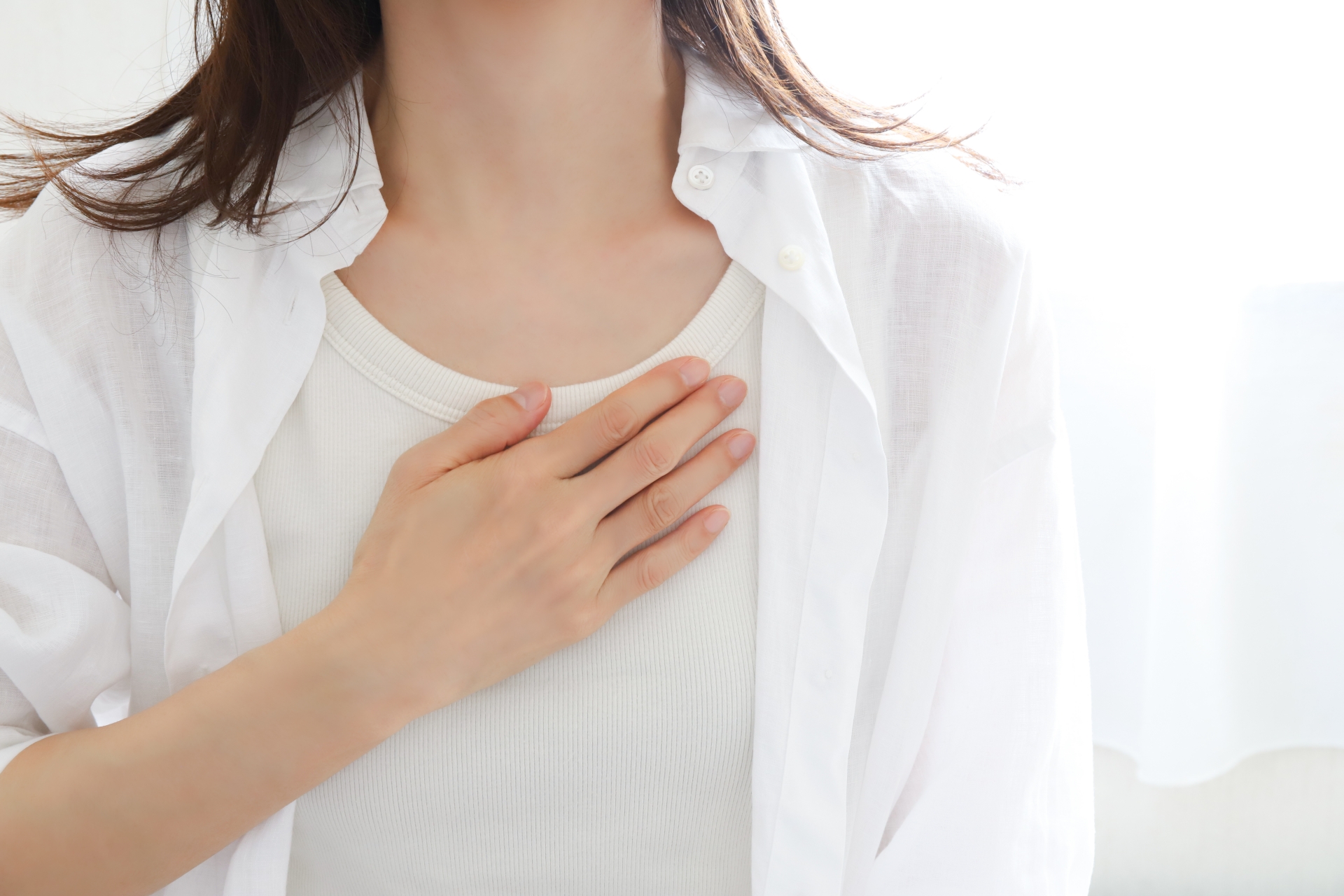 更年期のうつは「心の問題」ではなかった。エストロゲン低下・セロトニン・マグネシウムの生化学