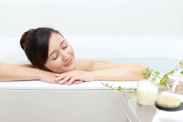 眠くなるのは「深部体温が下がるとき」——睡眠と体温の関係・入浴のベストタイミング